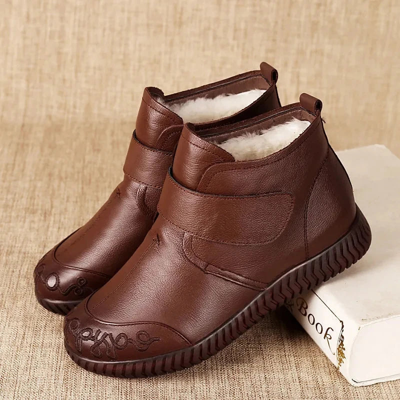 Bota de Couro Inverno Pelúciada Confy