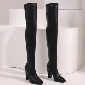 Bota de Couro Over Cano Longo Glossy
