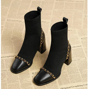 Bota De Malha Com Detalhes De Correntaria dourado Salto Grosso Bota Tendência
