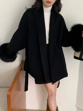 Casaco Feminino Com Plumas E Cinto Moda Elegante