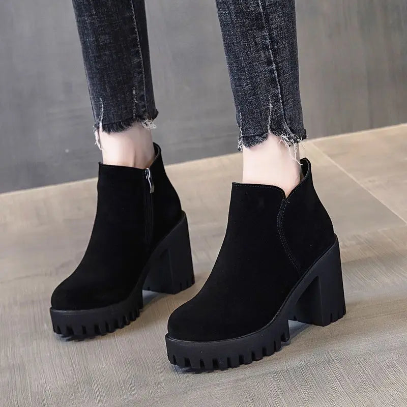 Bota AllBlack de Inverno Feminina