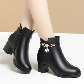 Bota de Couro Moderna Feminina - HCor